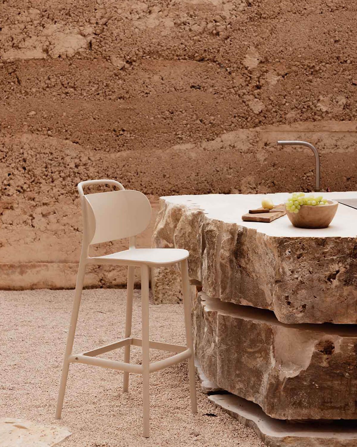High Polypropylene Outdoor Stool (77 cm) Kole, gallery image 2