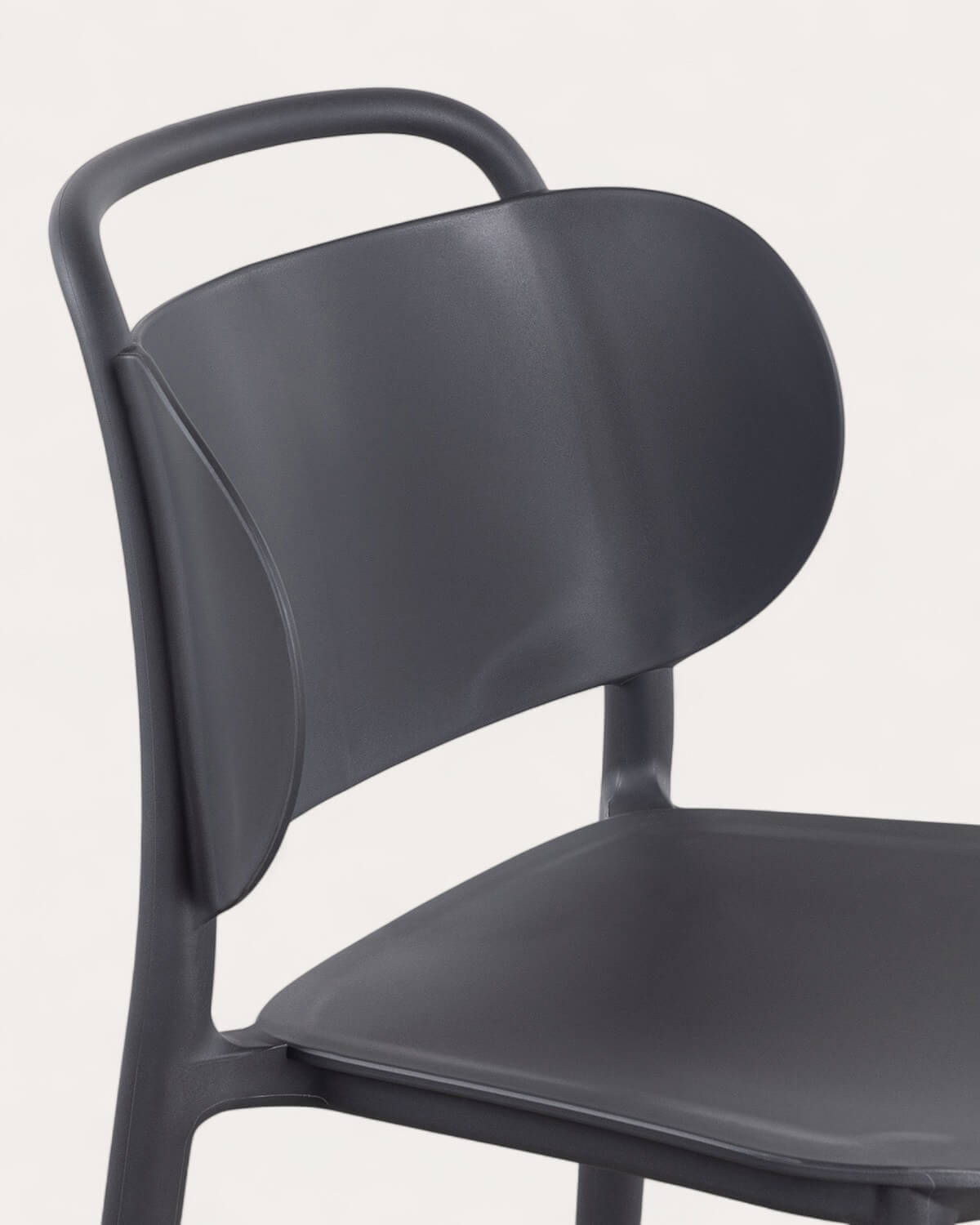 Pack of 4 High Polypropylene Outdoor Stools (77 cm) Kole, gallery image 6