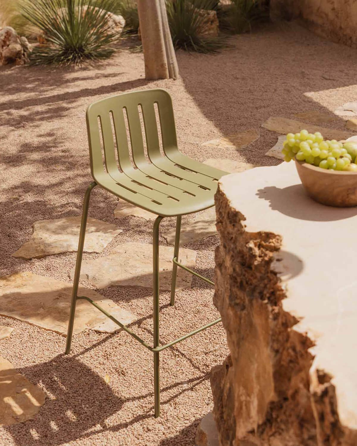 Outdoor High Stool in Polypropylene and Metal (74 cm) Romi, gallery image 2