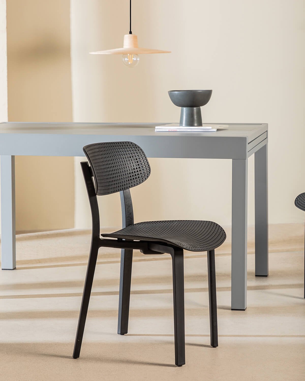 Pack 4 Polypropylene Dining Chairs Dasi Rejilla, gallery image 2