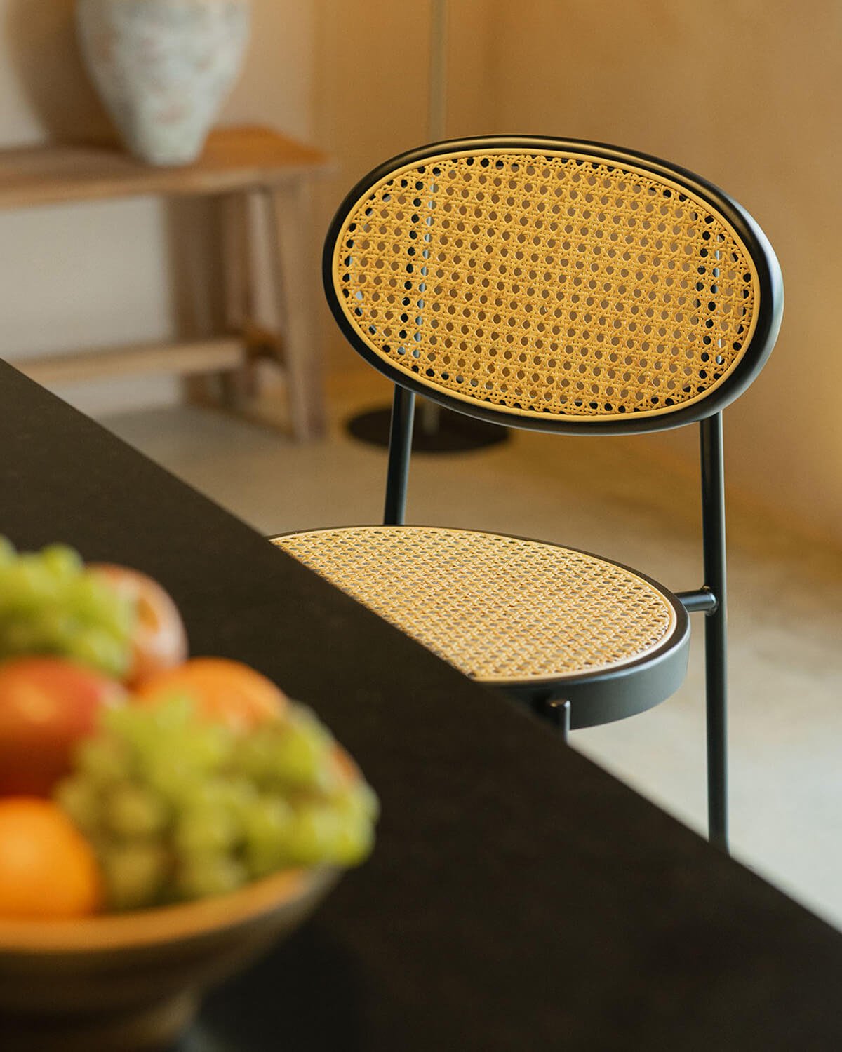 Pack 2 High Stools in Natural Rattan and Metal (75 cm) Vili, gallery image 3