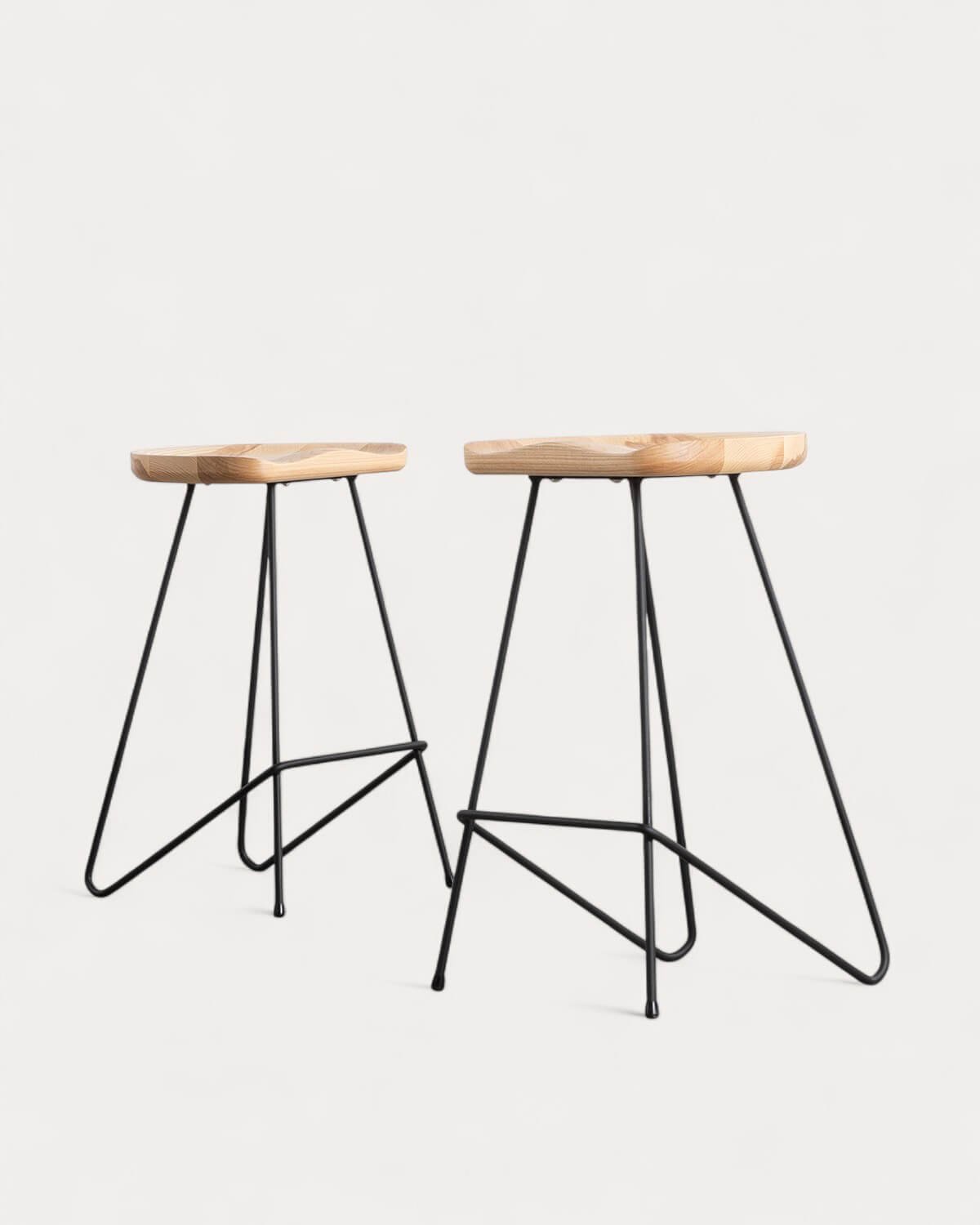 Pack of 4 High Stools in Wood and Metal (67.5 cm) Roses, gallery image 1