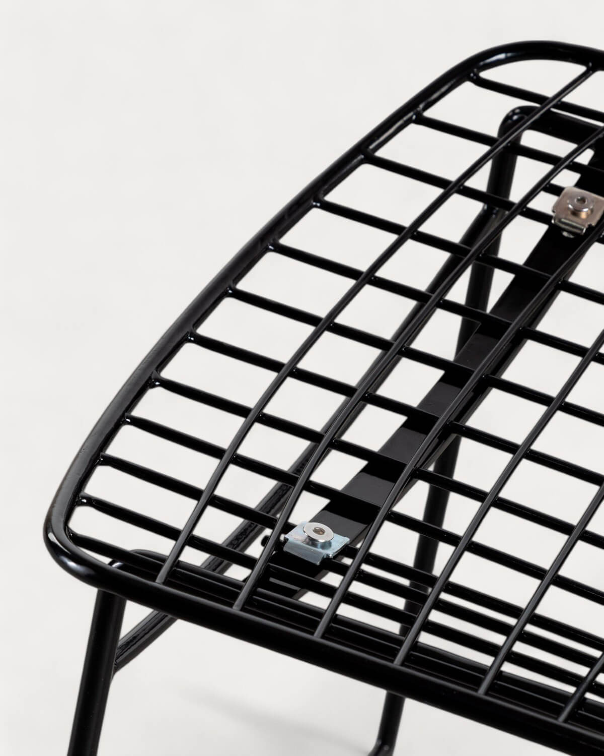 Pack 4 High Steel Stools (66 cm) Low Backrest Aras Trend, gallery image 4