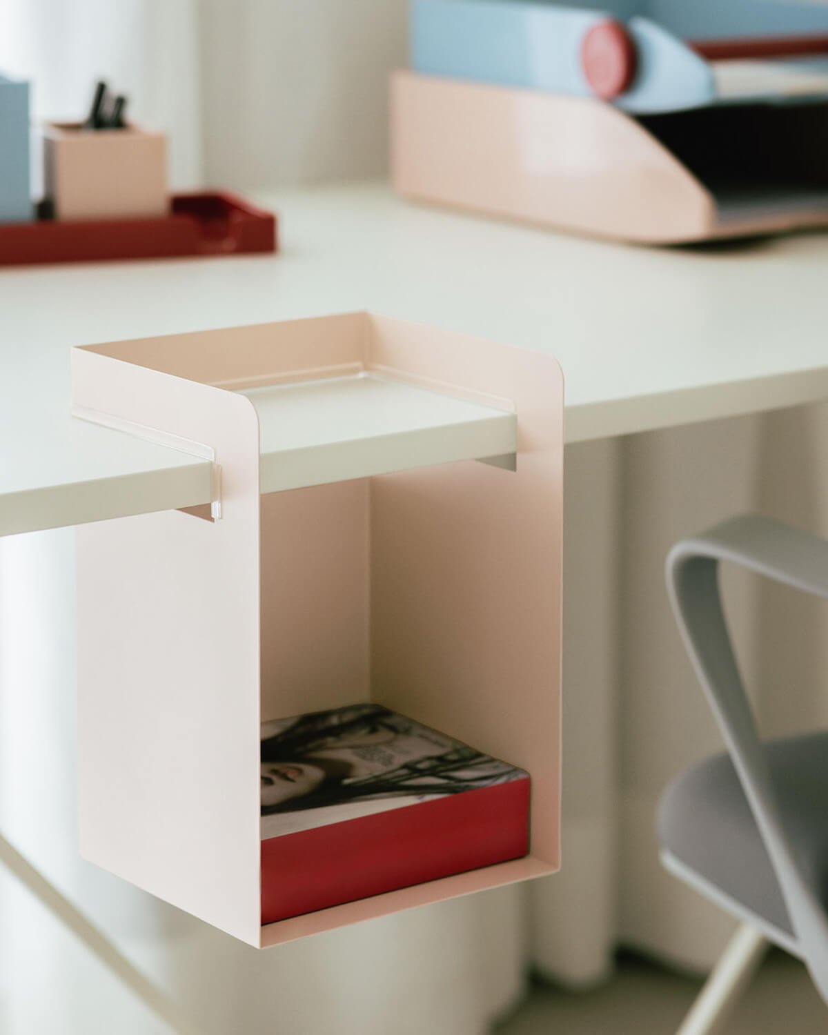 Metal Auxiliary Shelf Cella, gallery image 2