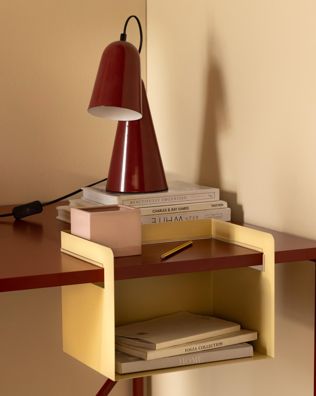 Metal Auxiliary Shelf Vigo, gallery image 2