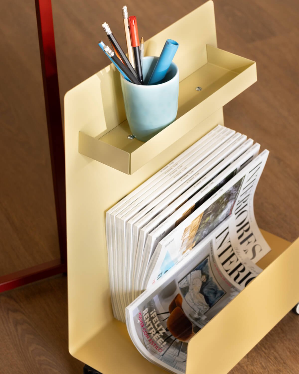 Auxiliary Cart with Metal Shelf Izan, gallery image 3