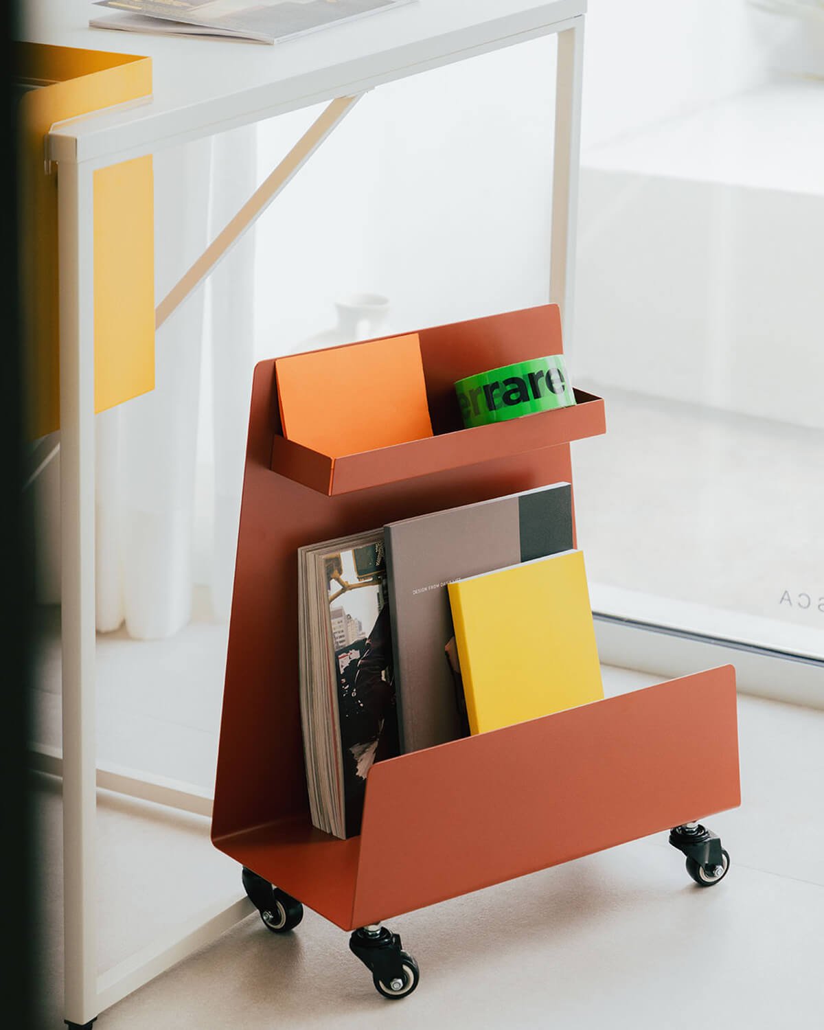 Auxiliary Cart with Metal Shelf Izan, gallery image 2