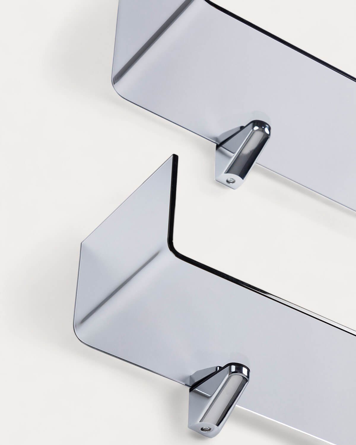 Set de 3 Estanterias de Pared de Cristal Curvado Iris, gallery image 4