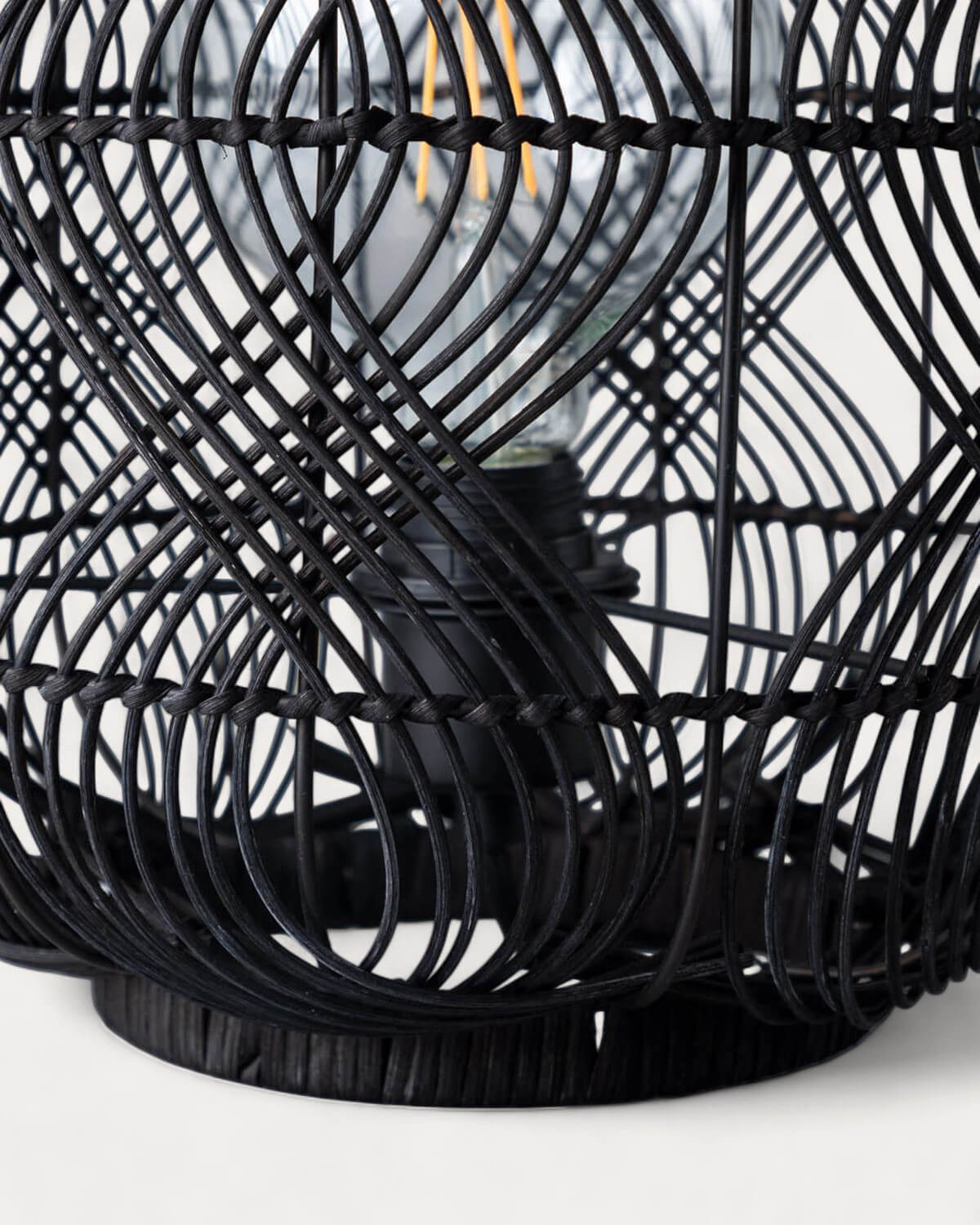 Rattan Table Lamp Hopp, gallery image 5