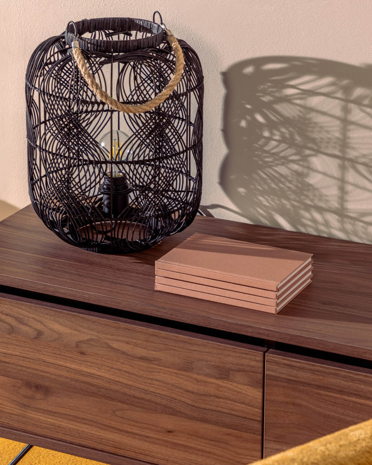 Rattan Table Lamp Hopp, gallery image 2