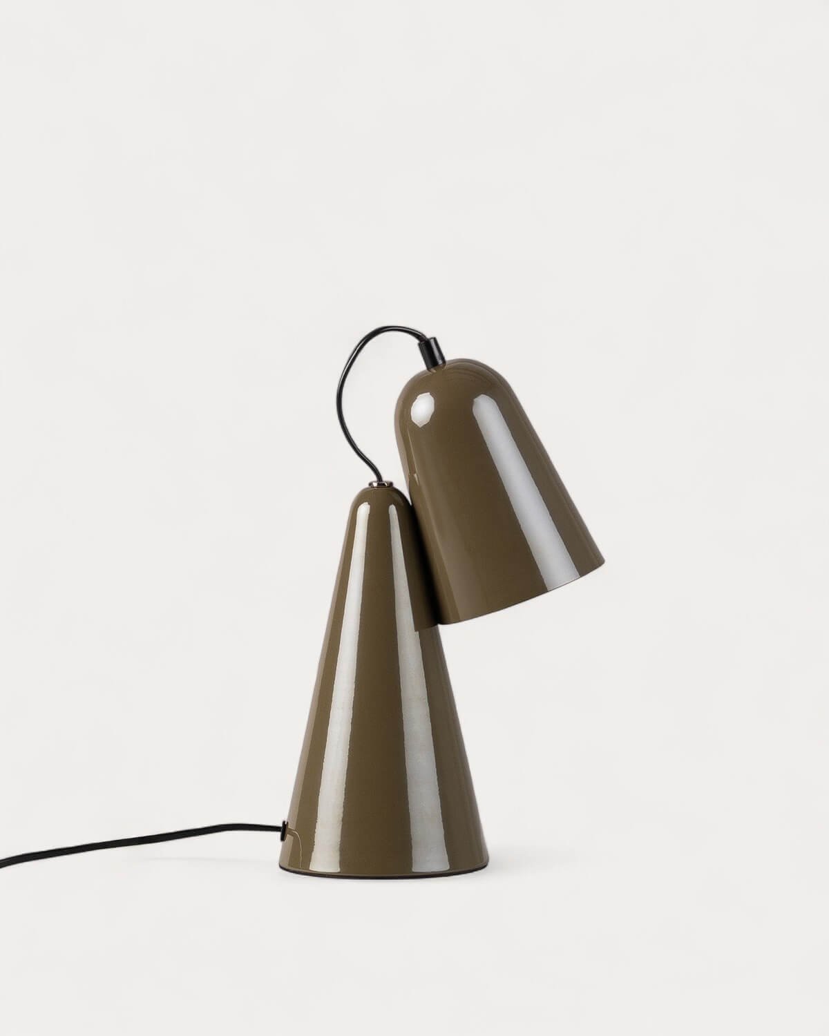 Valiria Metal Table Lamp, gallery image 7