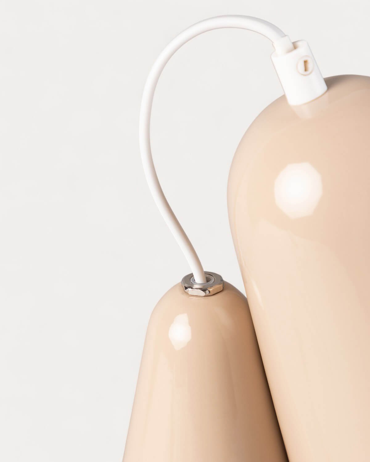 Valiria Metal Table Lamp, gallery image 8