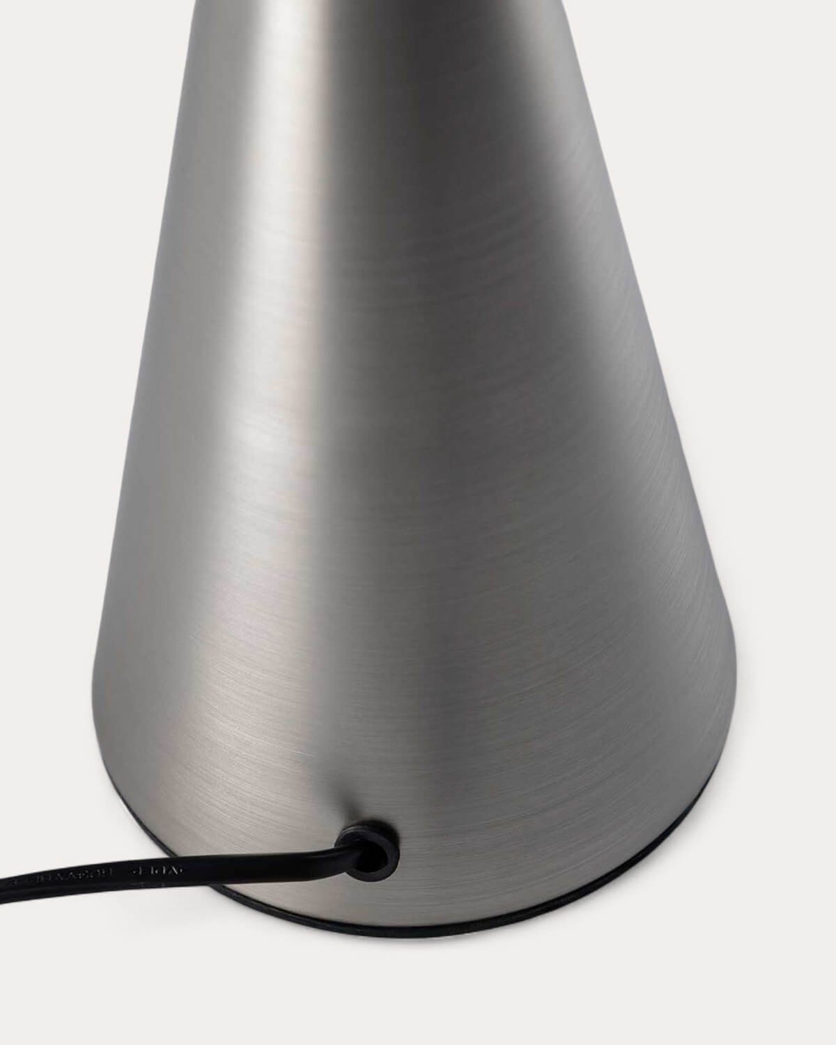 Valiria Metal Table Lamp, gallery image 8