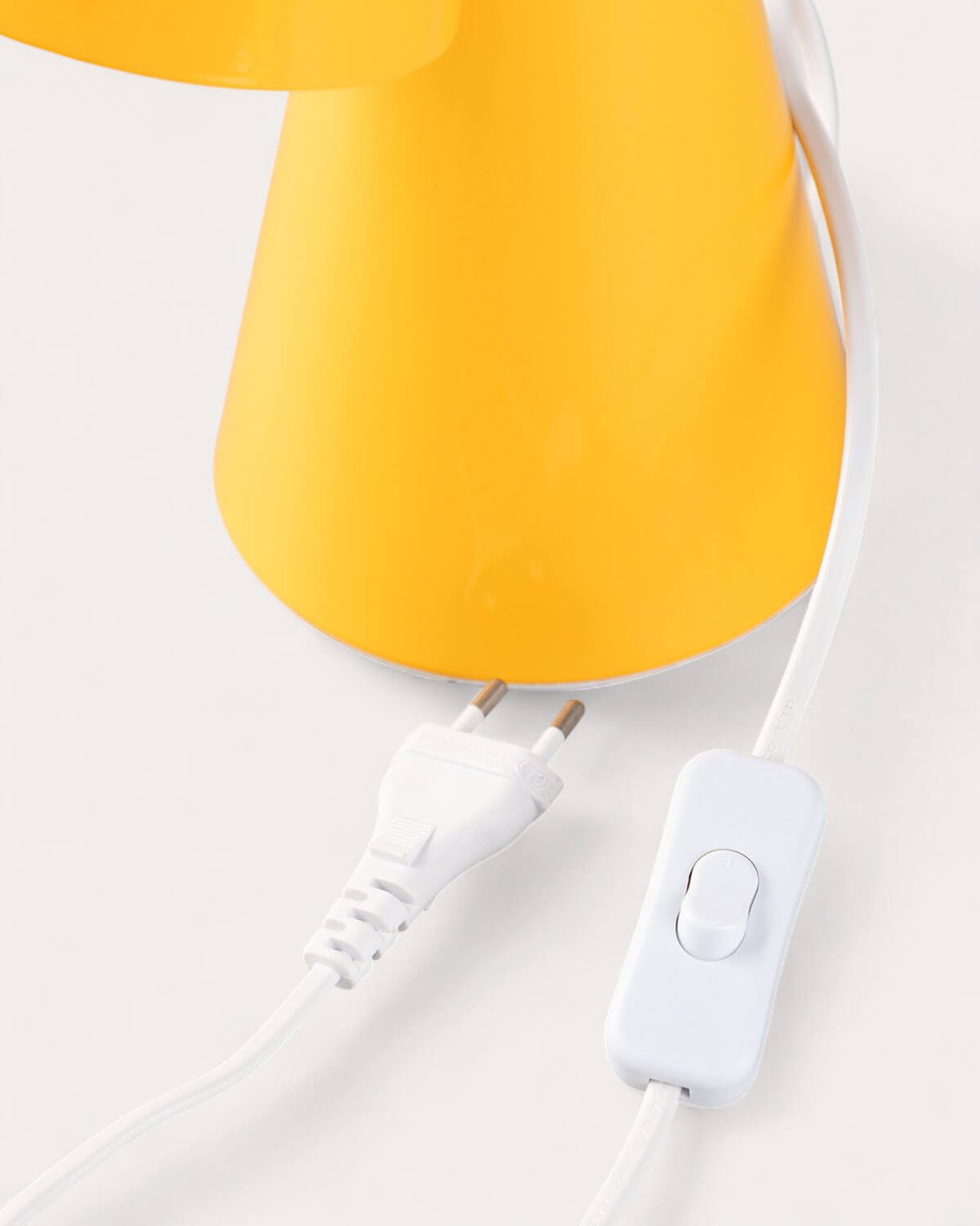 Valiria Metal Table Lamp, gallery image 10