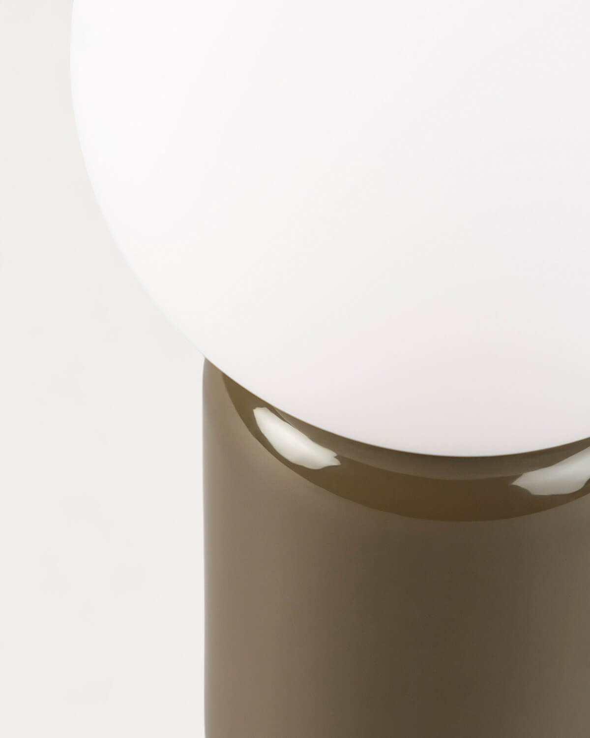 Gideon Metal Table Lamp, gallery image 4