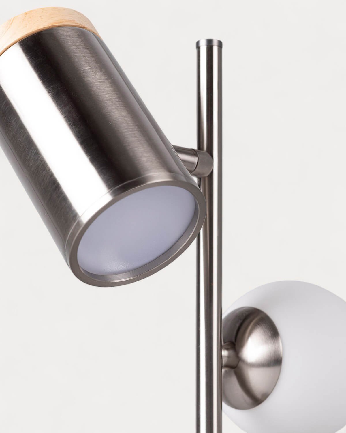 Caira Metal Table Lamp, gallery image 6