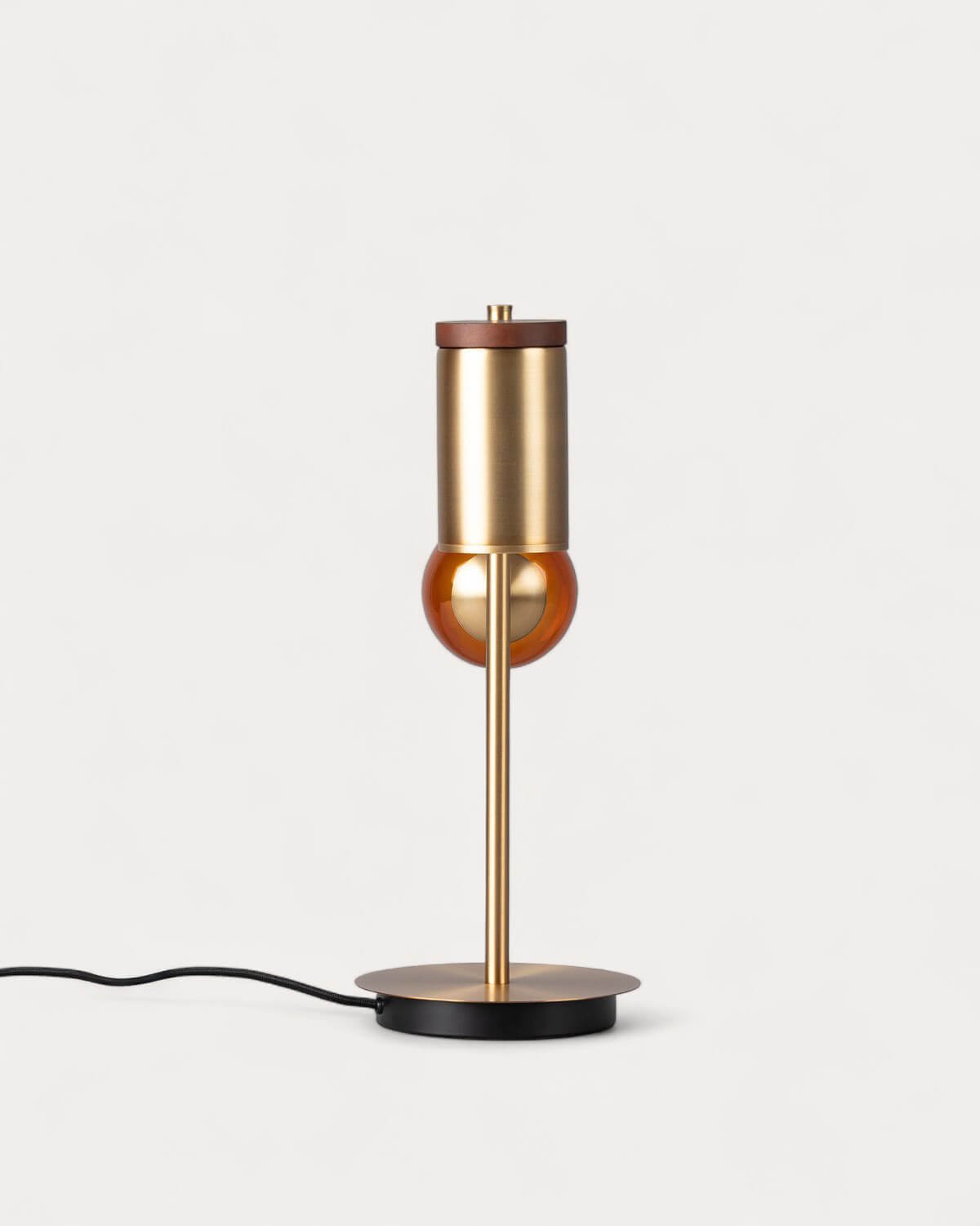 Caira Metal Table Lamp, gallery image 4