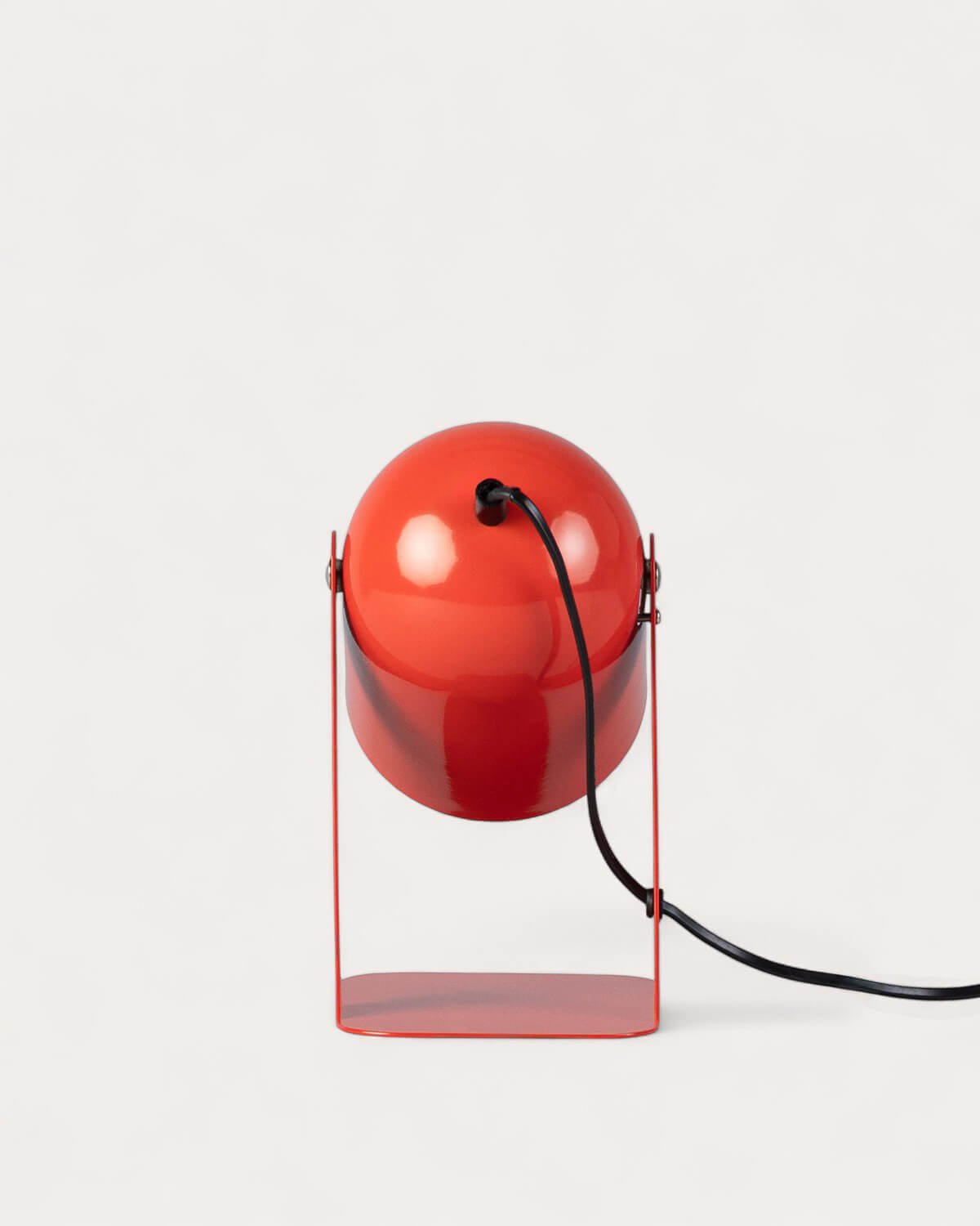 Marís Metal Table Lamp, gallery image 7