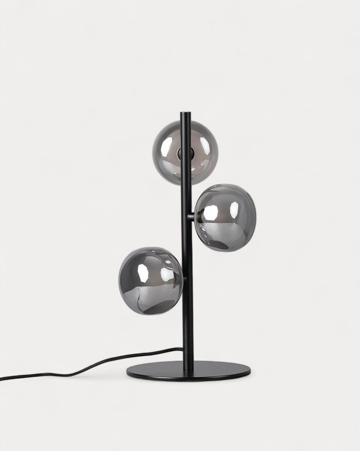 Dasha Metal Table Lamp, gallery image 1