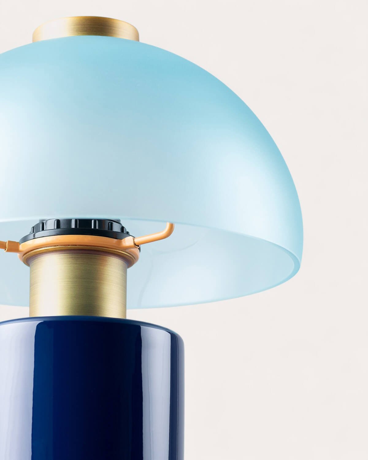 Metal and Glass Table Lamp (Ø19.5 cm) Seta Vidre, gallery image 4