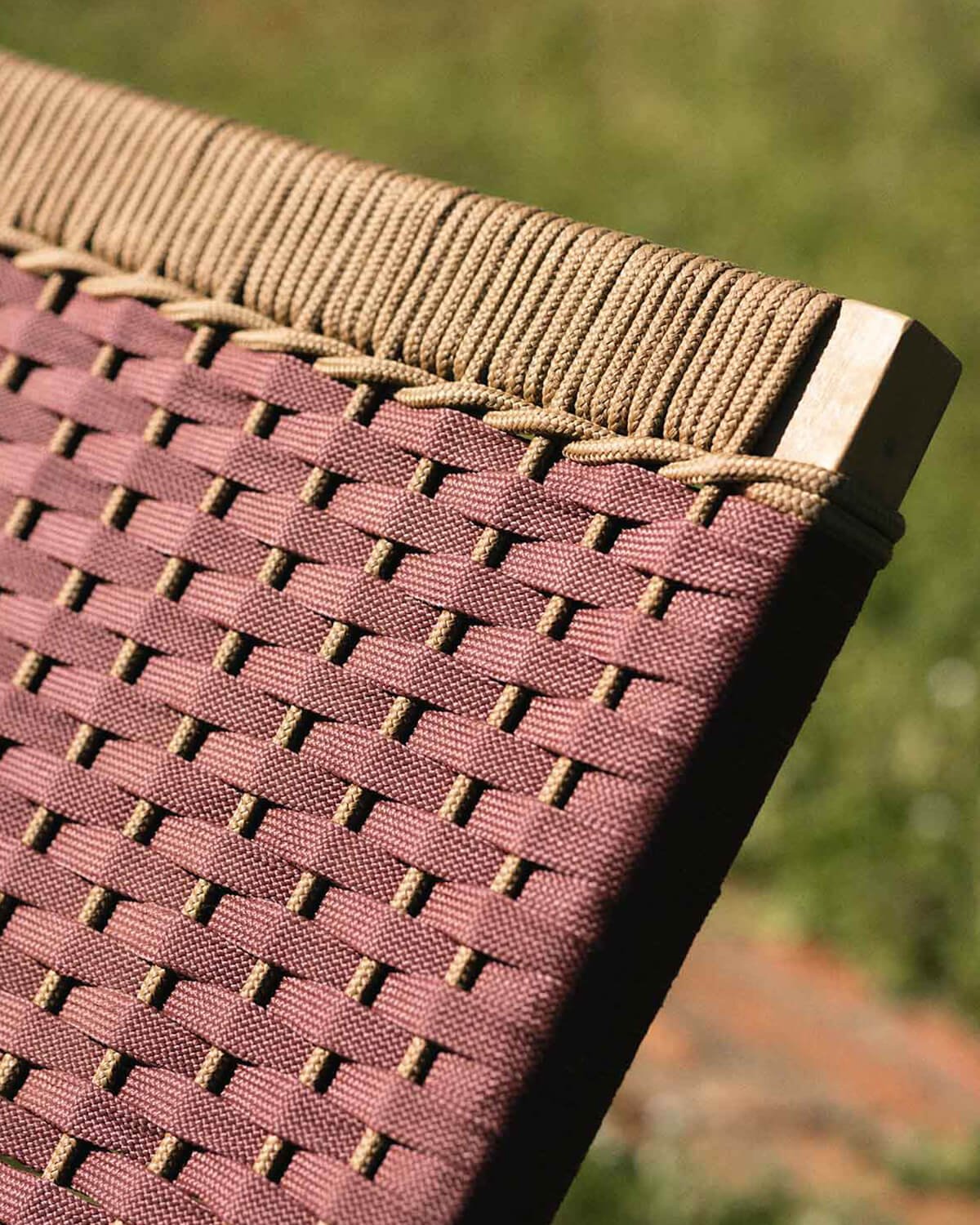 Pack of 2 Mirle Acacia Wood and Rope Loungers with Wheels, gallery image 3