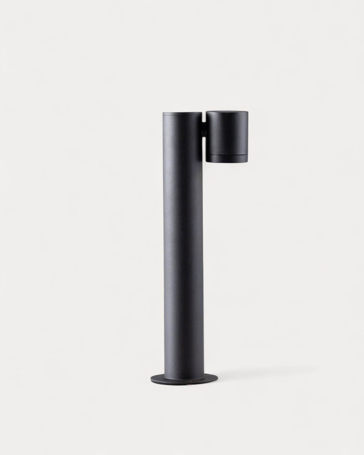 Dreas Metal Exterior Floor Lamp, gallery image 1