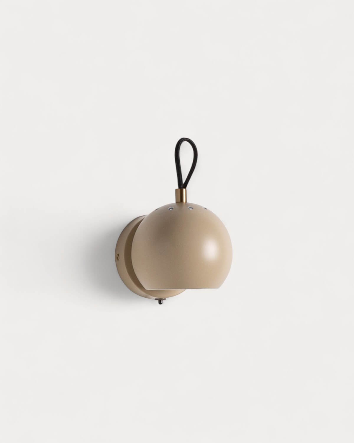 Medea Metal Wall Sconce, gallery image 1