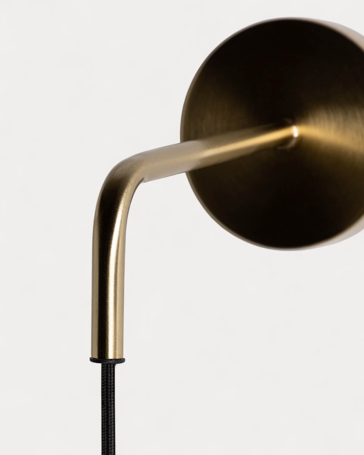 Valenes Metal Wall Lamp with Marble Arm, gallery image 4