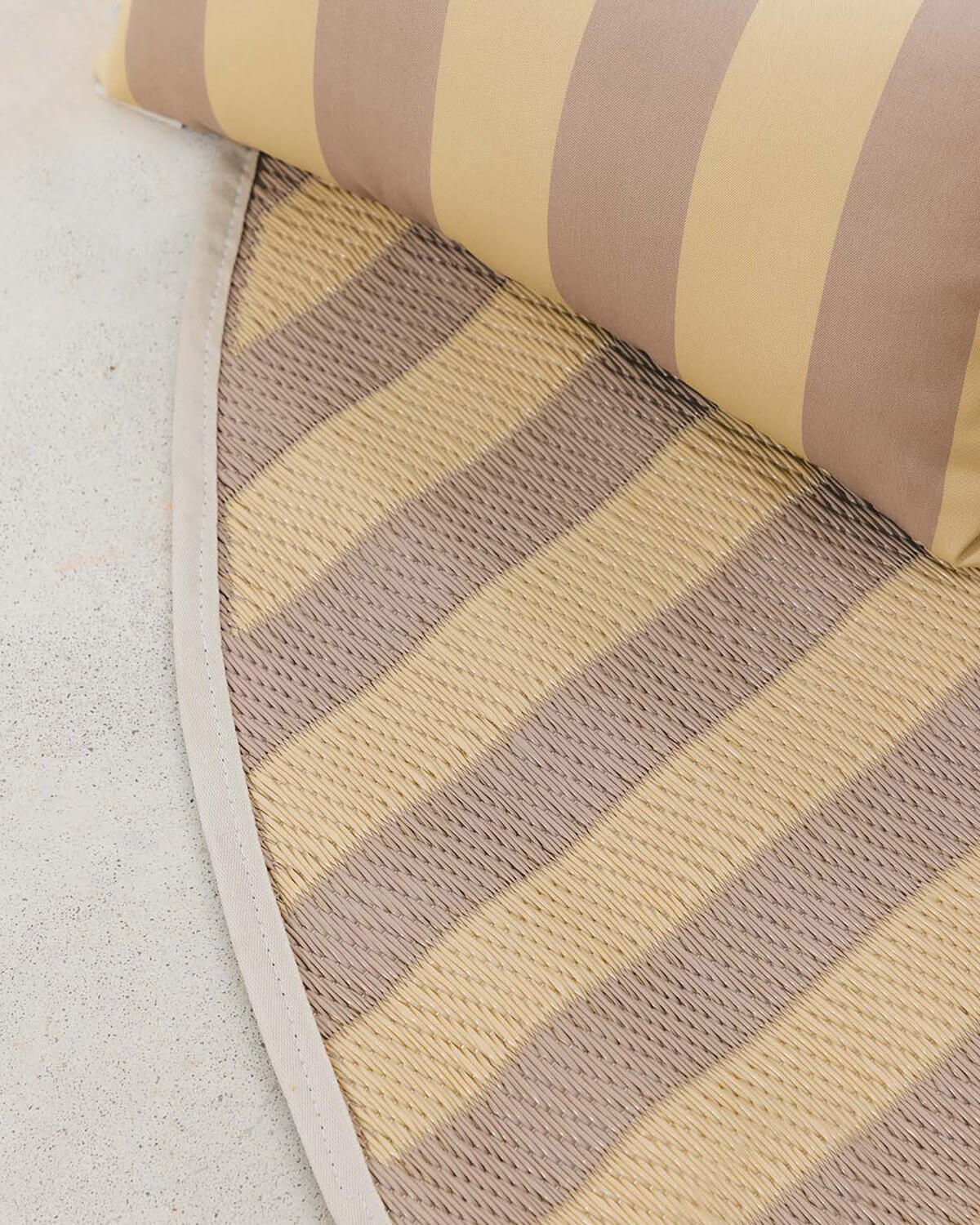 Round Polypropylene Outdoor Rug (Ø149 cm) Cierzo, gallery image 3