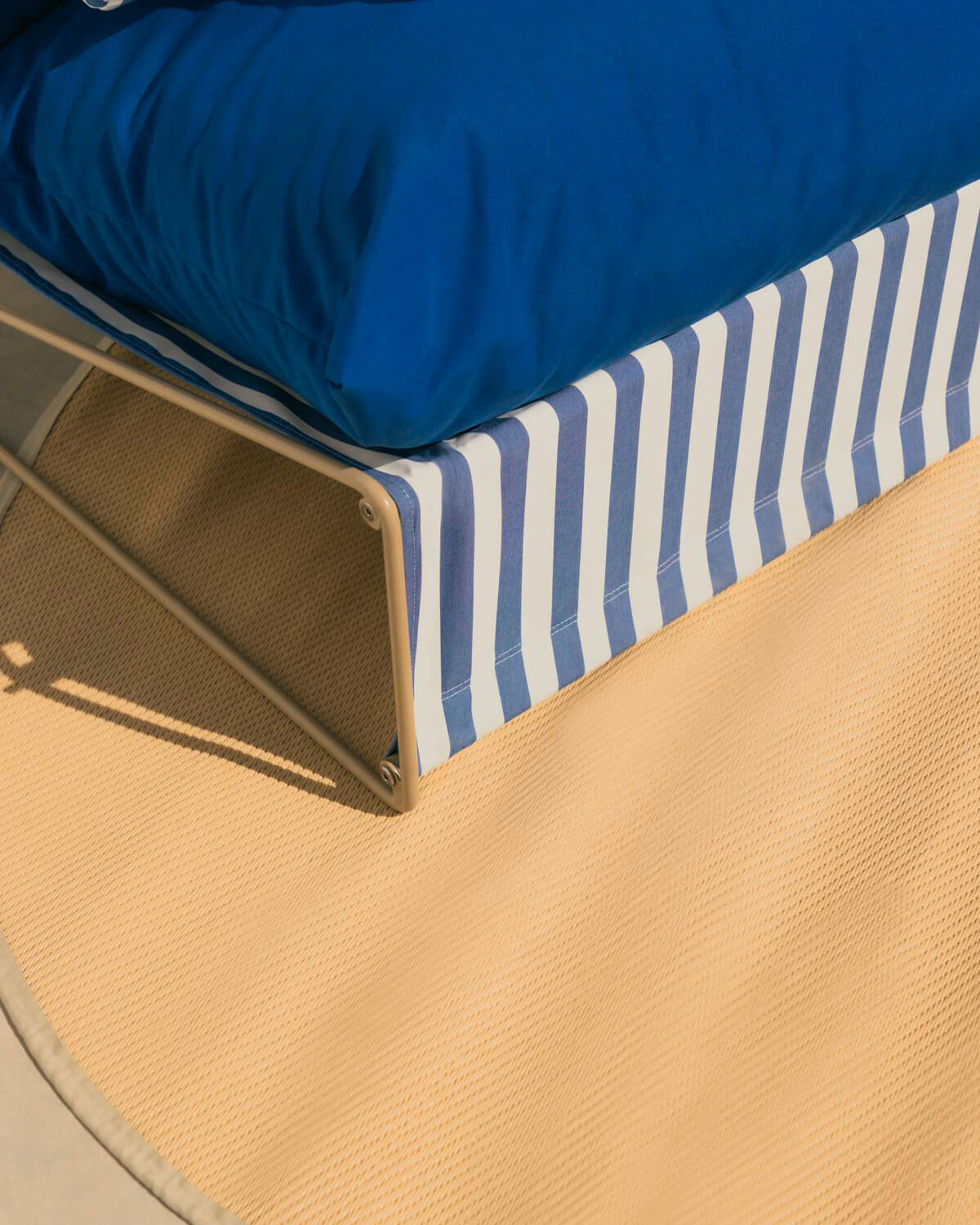 Round Polypropylene Outdoor Rug (Ø152 cm) Llevant, gallery image 2