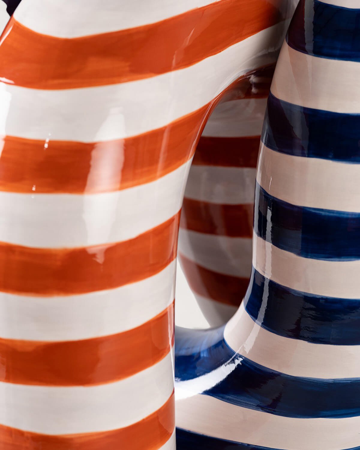 Tall Dolomite Vase XL Nito Line, gallery image 3