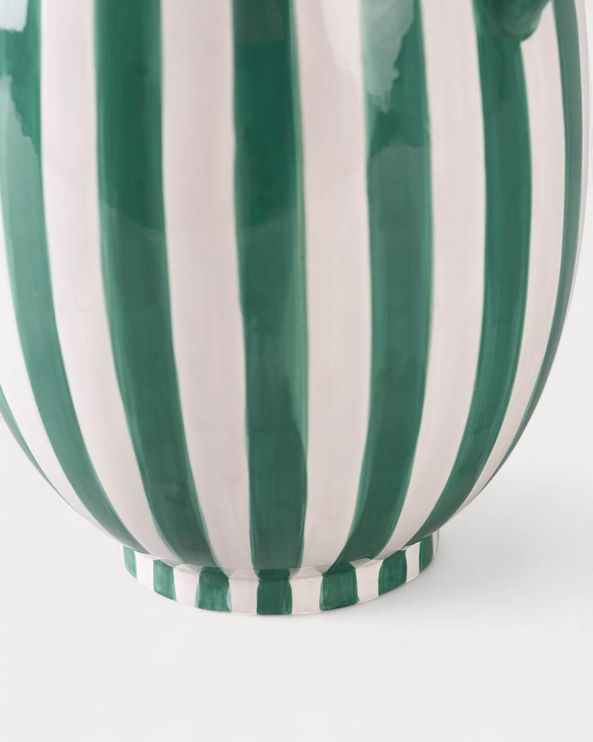 Tall Dolomite Vase XL Peral Lines, gallery image 8