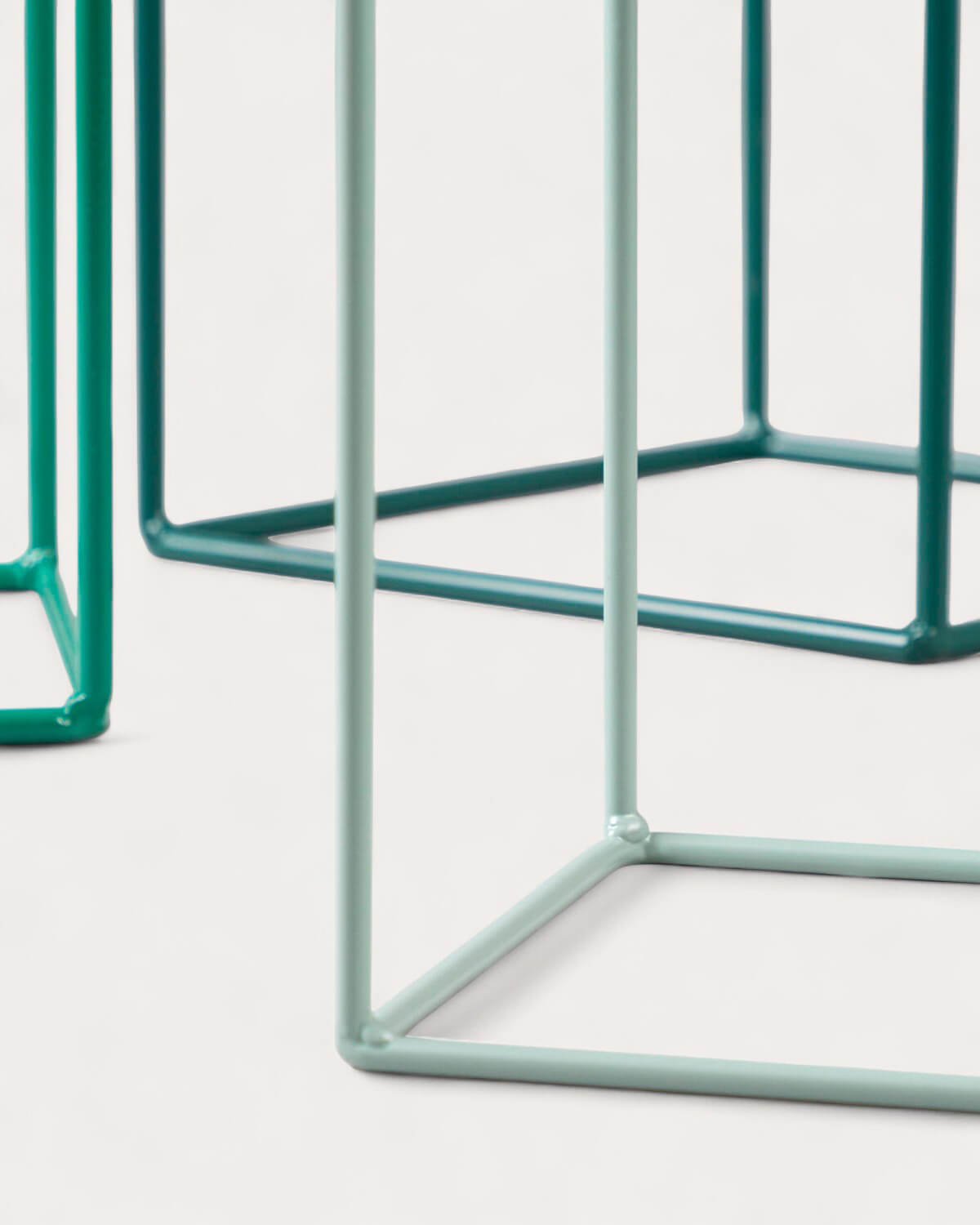 Set of 3 Round Metal Planters Cosme, gallery image 8