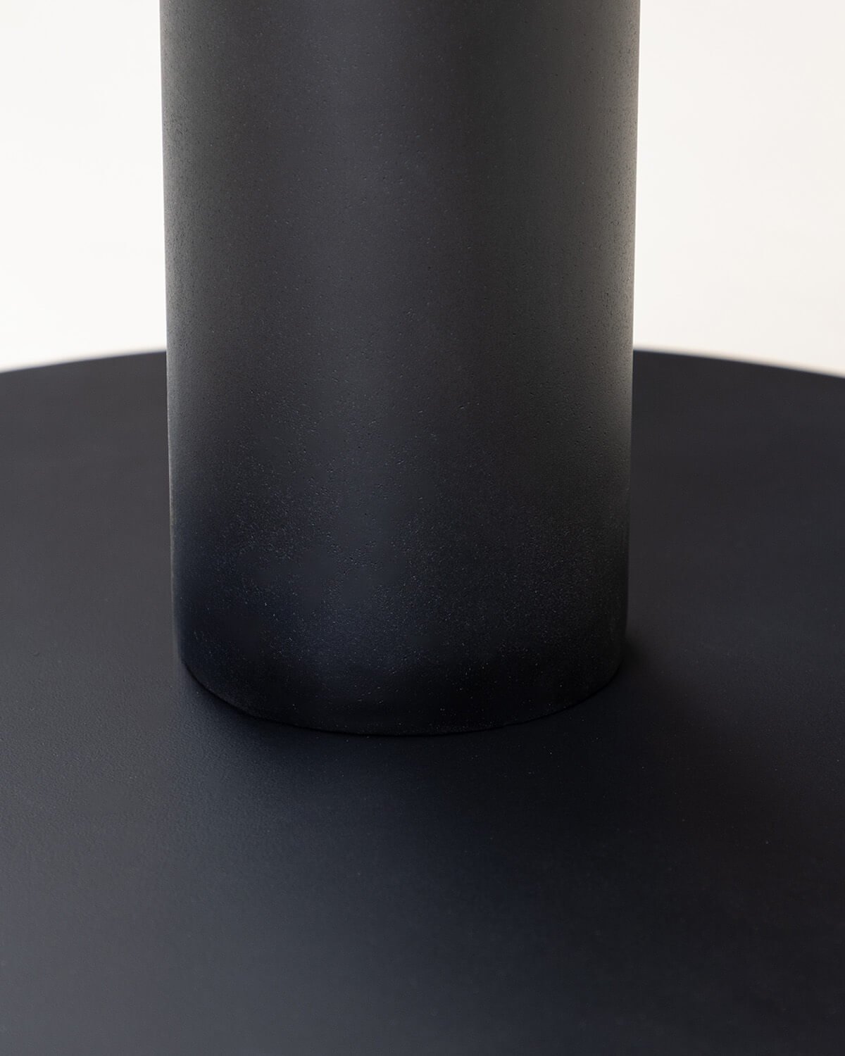 Round Terrazzo Dining Table (Ø70 cm) Habana, gallery image 5