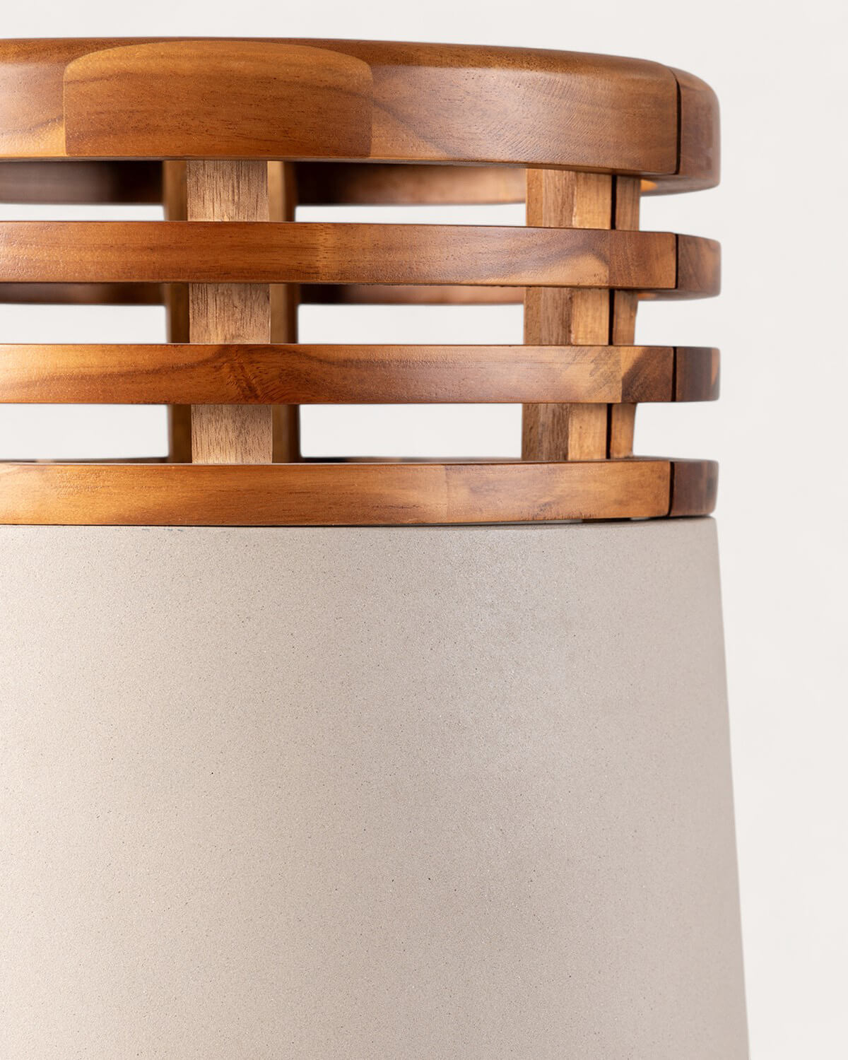 Concrete and Acacia Wood Planter L (56xØ31 cm) Hazan, gallery image 5