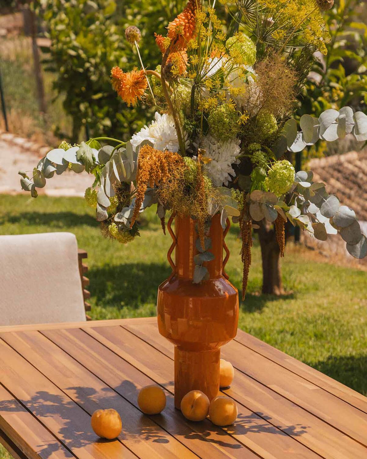 Marci Metal Vase (46 cm), gallery image 2