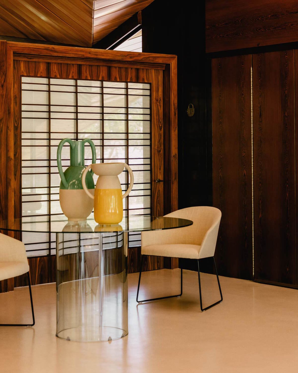 Dolomite Tall Vase XL Mig Litchi , gallery image 2