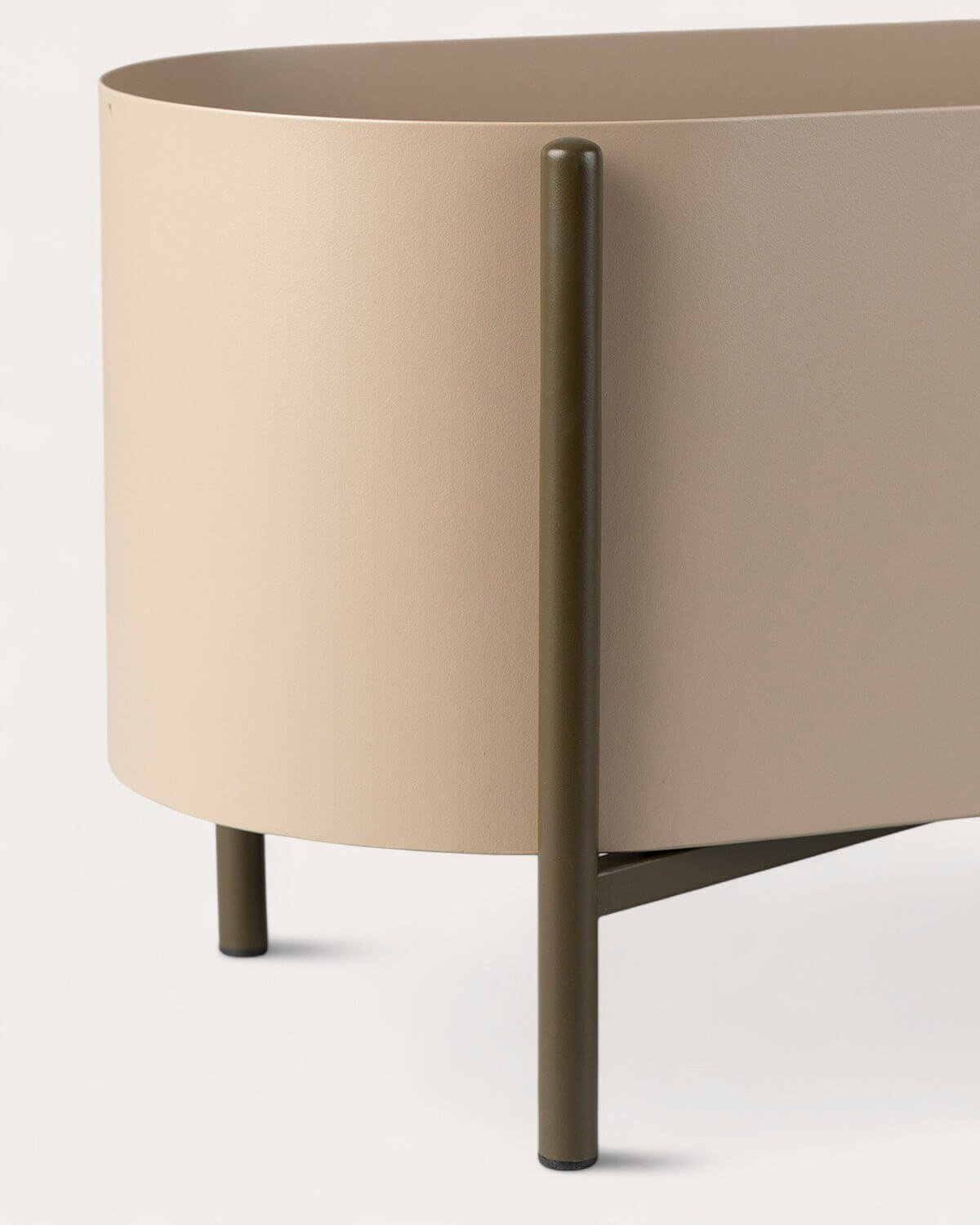 Metal Planter Eliam, gallery image 6