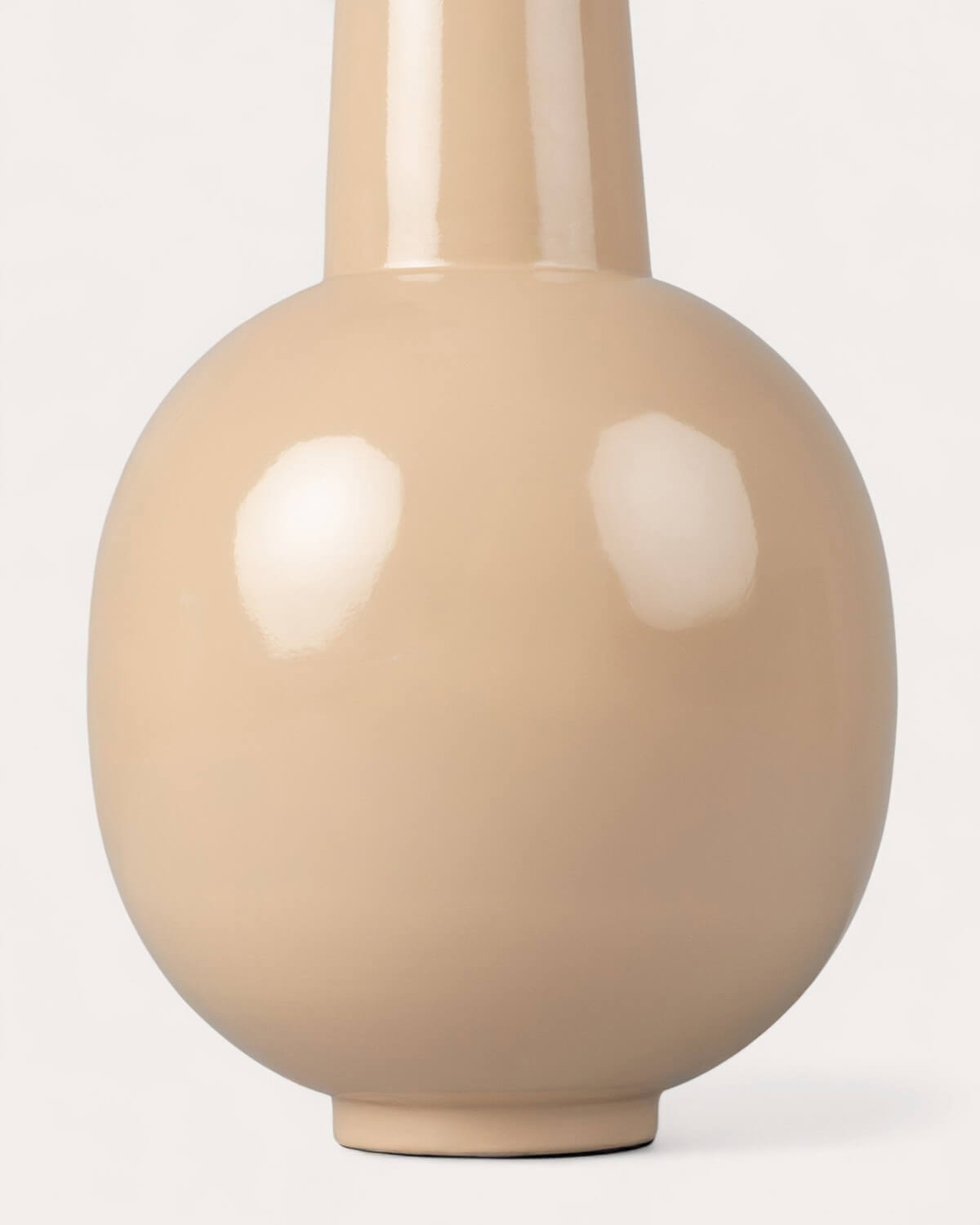 Noryz Metal Vase, gallery image 8