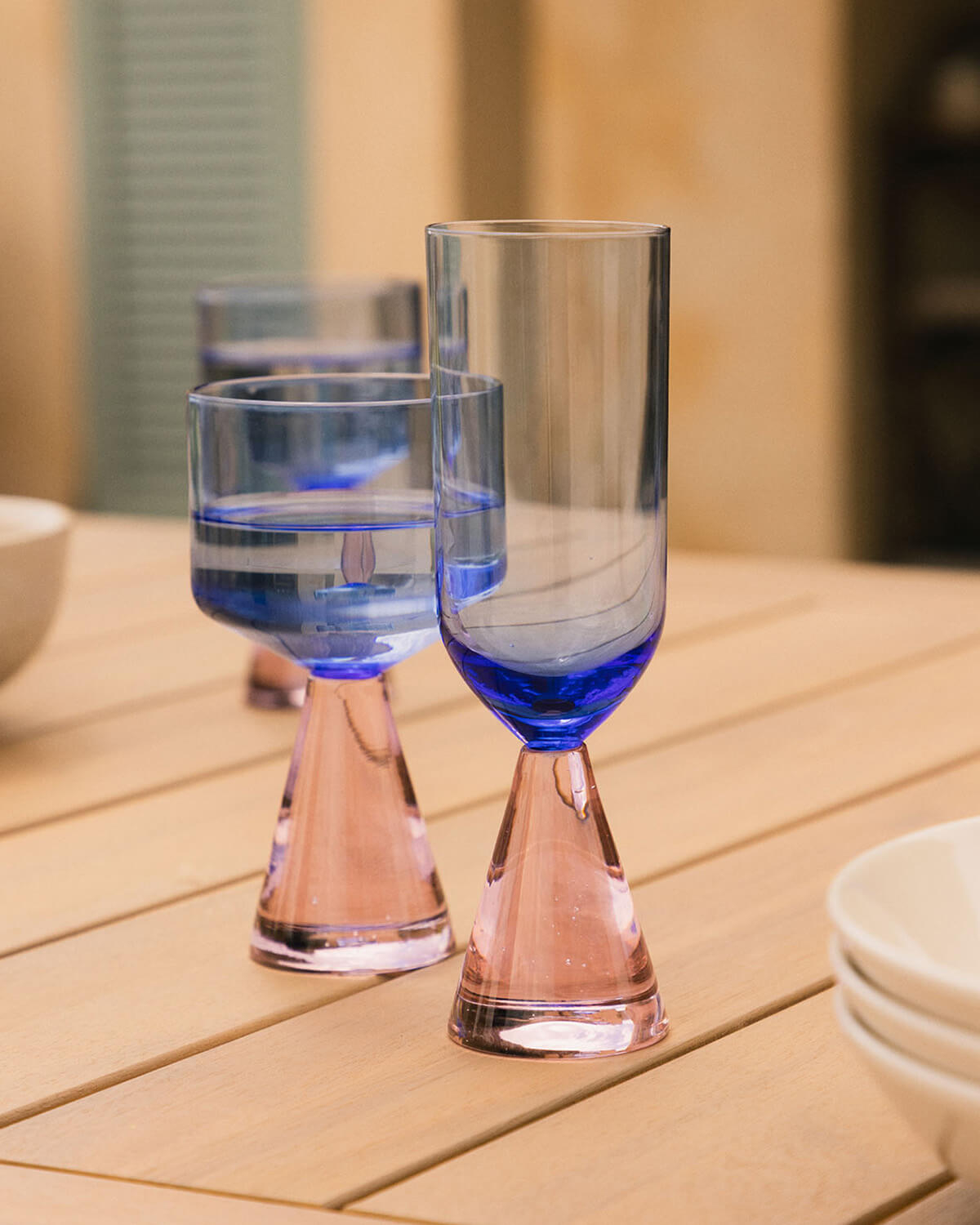 Pack of 4 Crystal Champagne Glasses Sevilla, gallery image 3