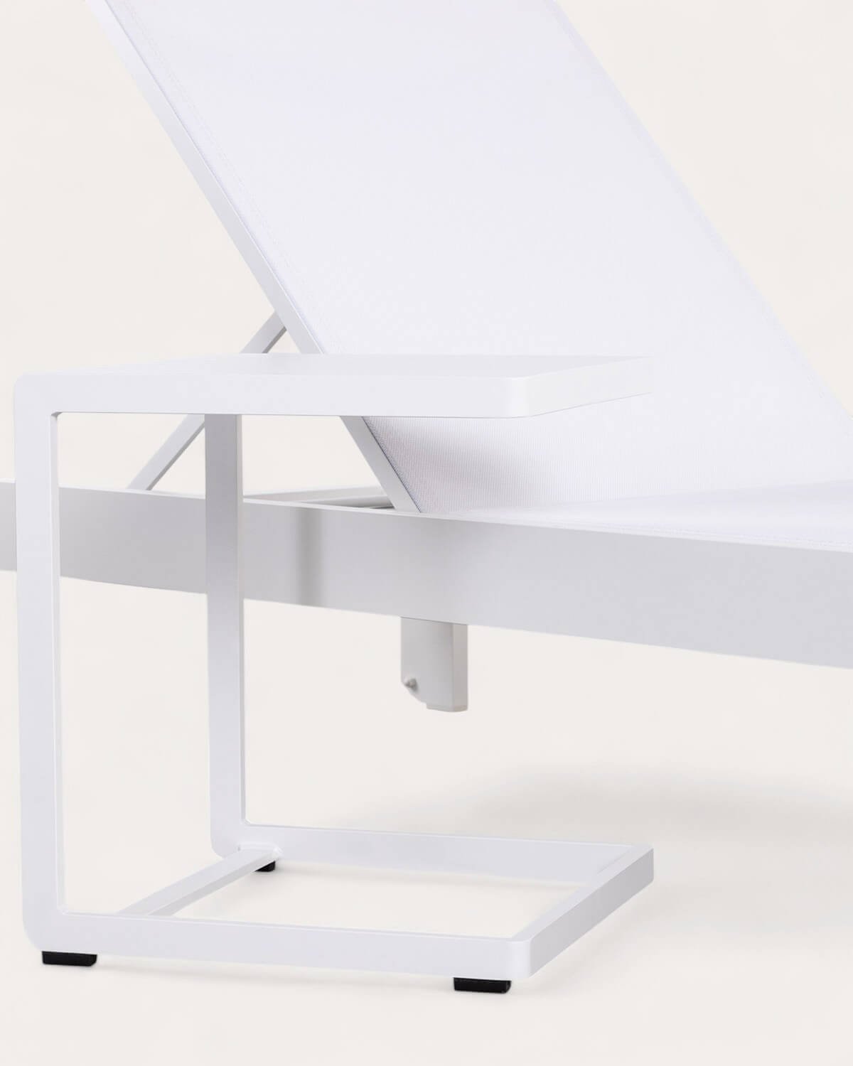 Aluminum Lounger and Side Table Set (40x40 cm) New Kreta, gallery image 5