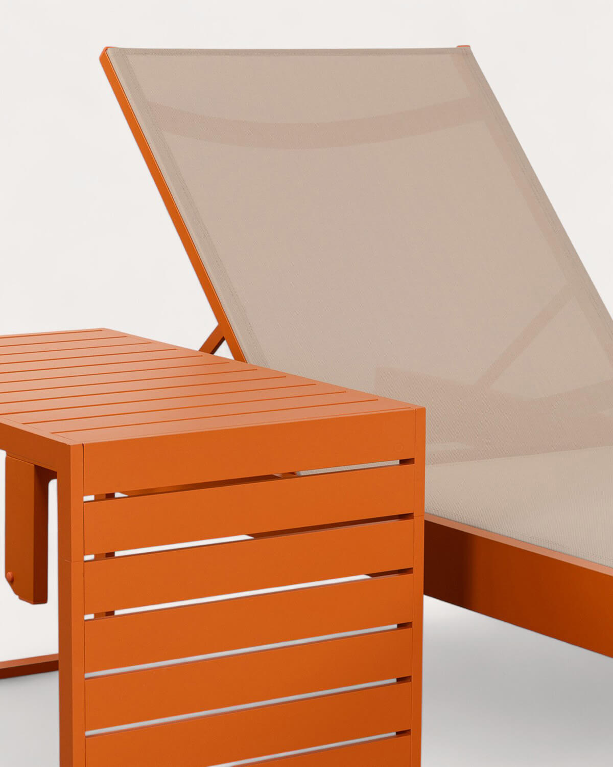 Aluminum Lounger and Coffee Table Set (40x40 cm) New Kreta, gallery image 2