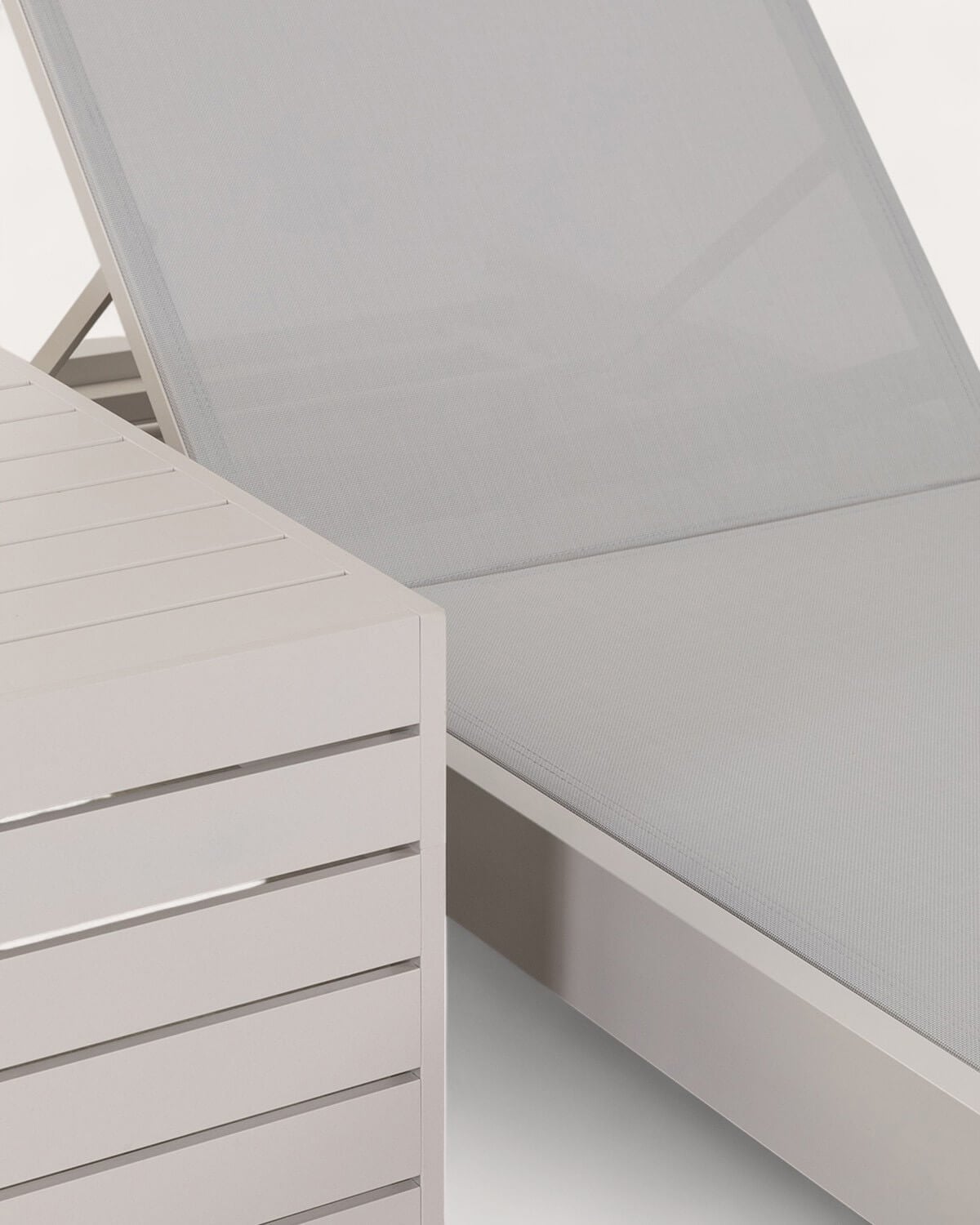 Aluminum Lounger and Coffee Table Set (40x40 cm) New Kreta, gallery image 3