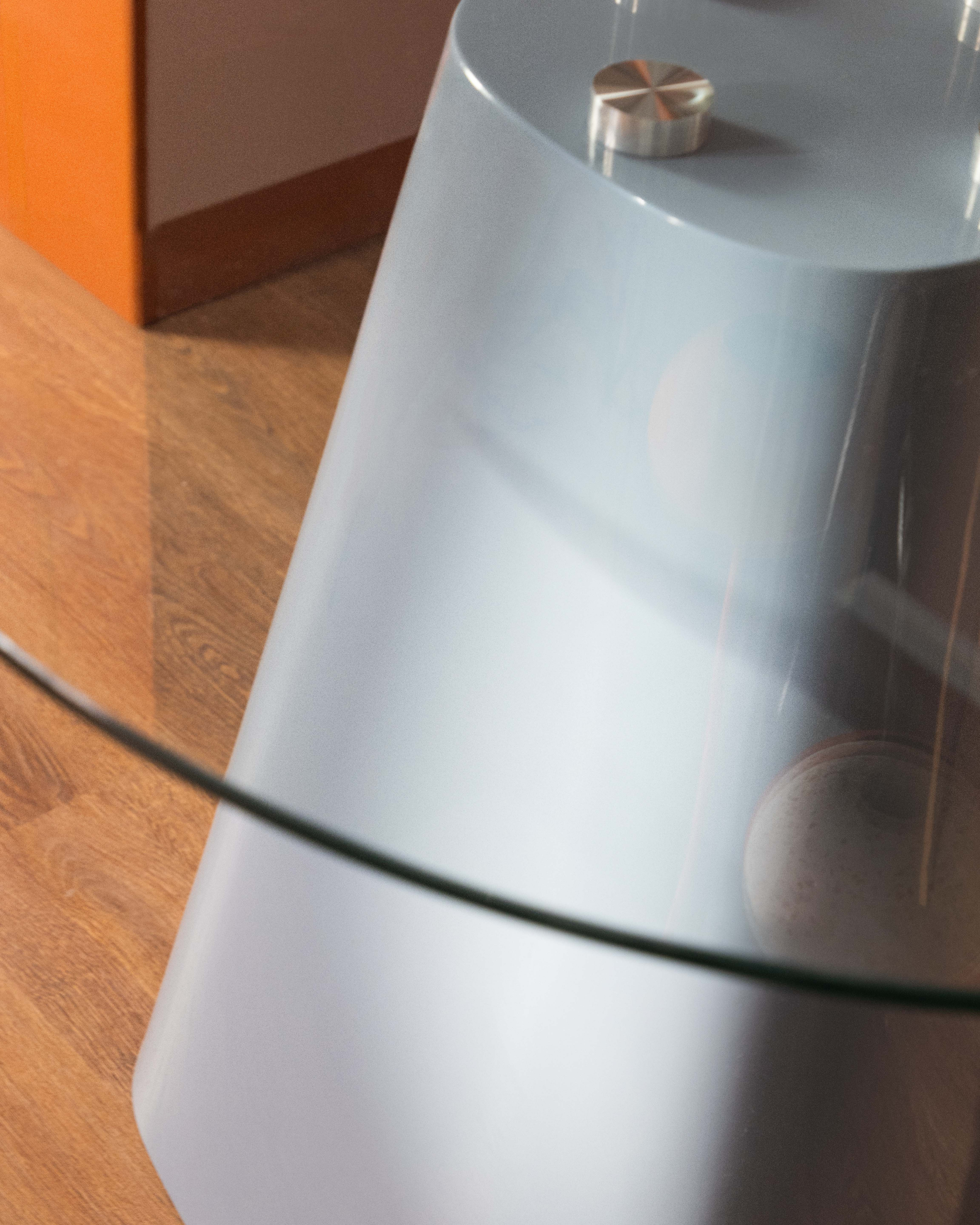 Square Wooden and Glass Dining Table (120x120 cm) Izure, gallery image 3