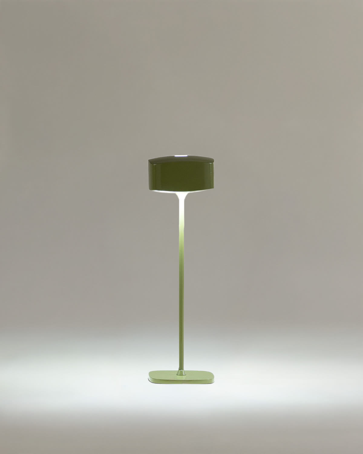 Wireless Dimmable LED Outdoor Table Lamp Taluma, gallery image 3