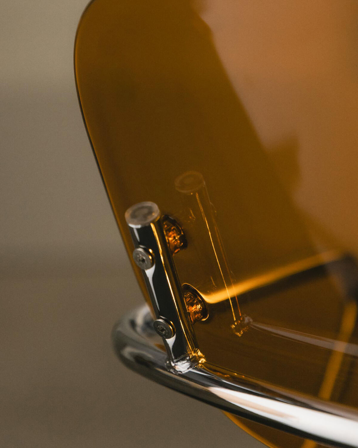 Pack 4 Dining Chairs with Polyethylene and Metal Armrests Pinha, gallery image 3