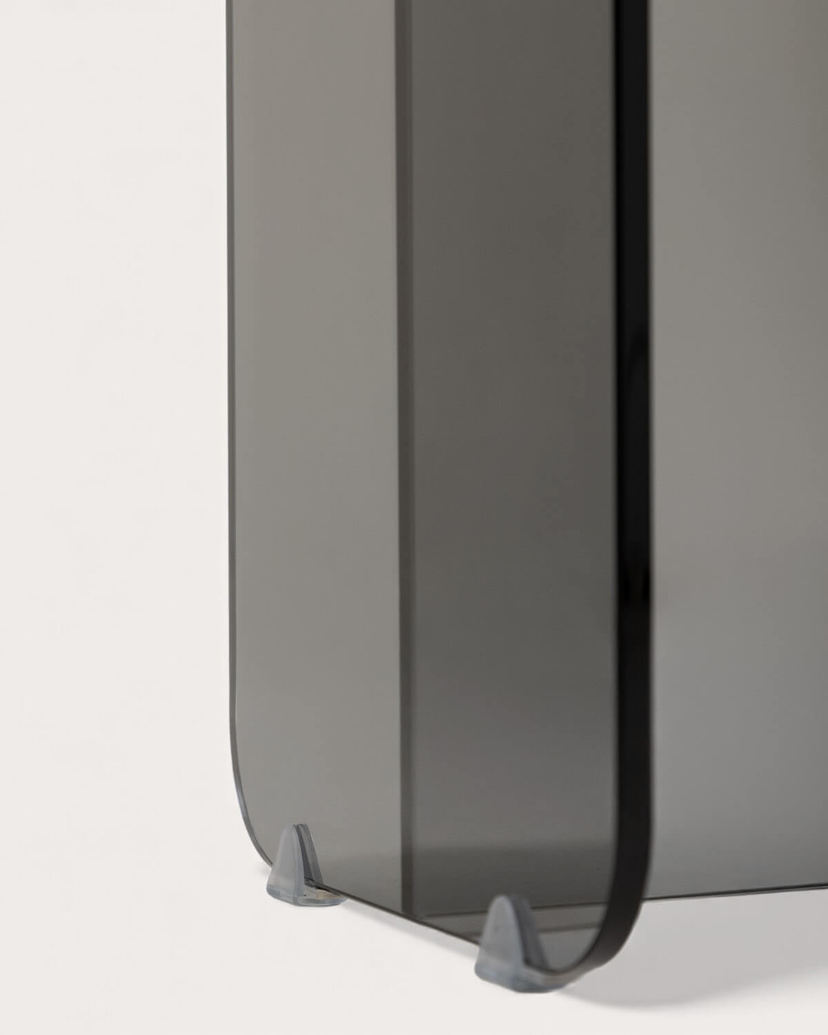 Tall Oval Tempered Glass Side Table (40,5x40 cm) Urel, gallery image 6