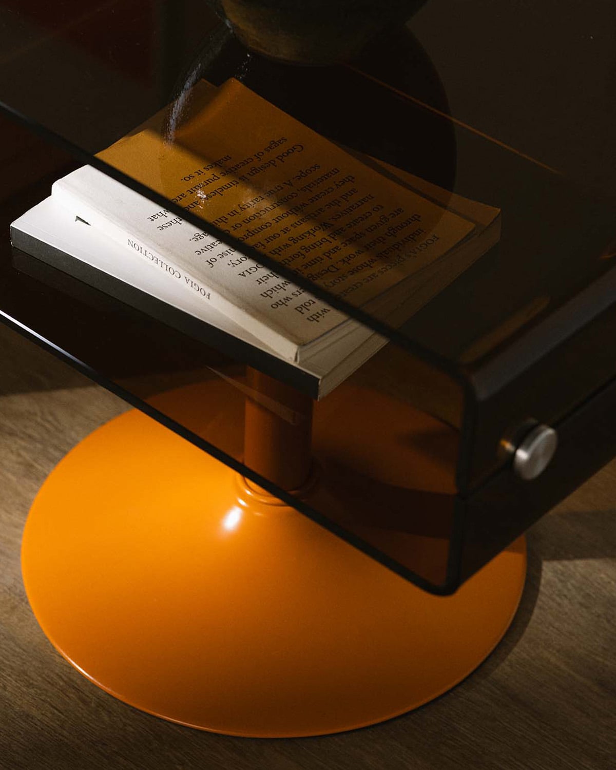 Rectangular Glass and Metal Side Table (61x38 cm) Hedy, gallery image 3