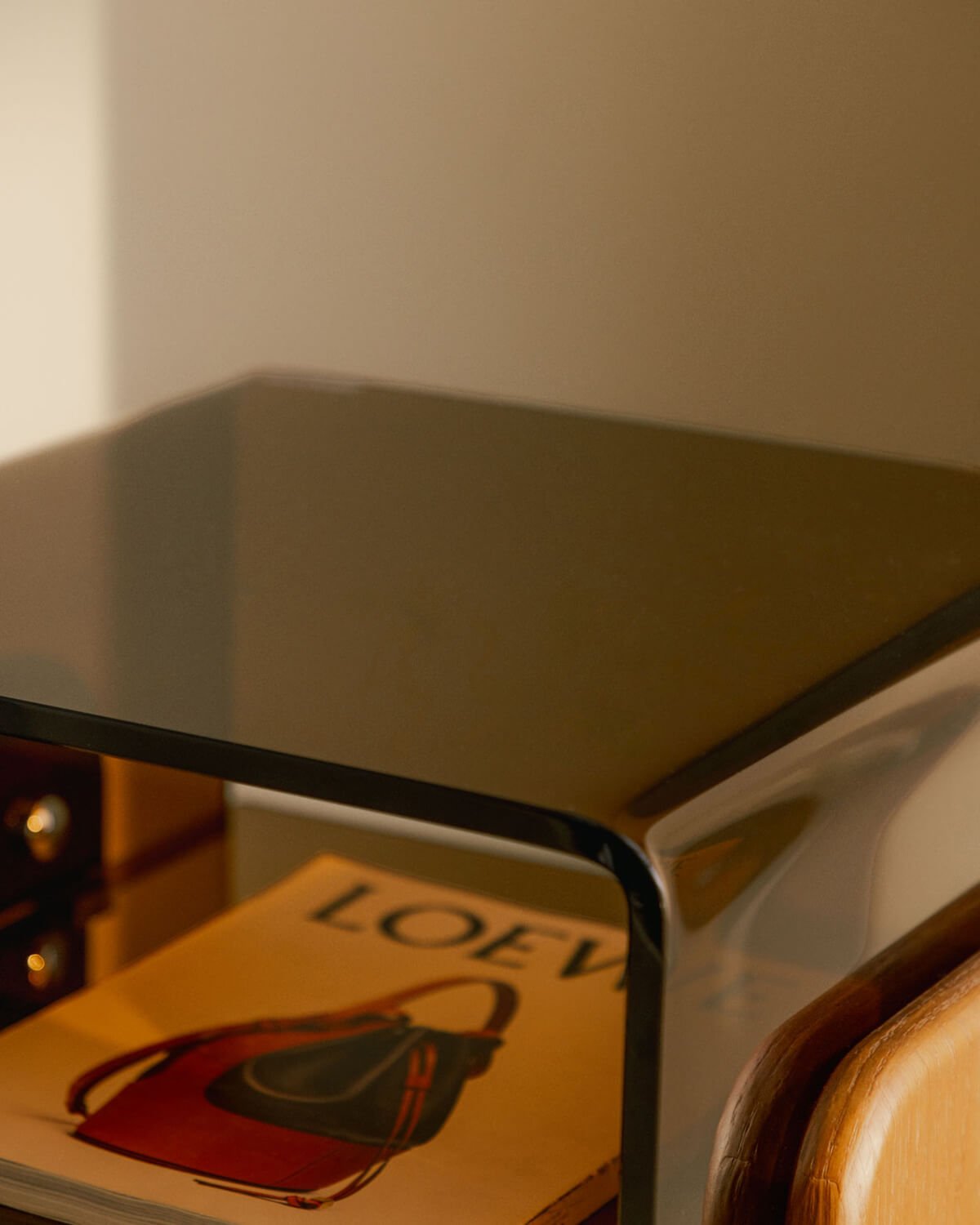 Rectangular Curved Glass and Wood Side Table (45x40 cm) Clery, gallery image 3