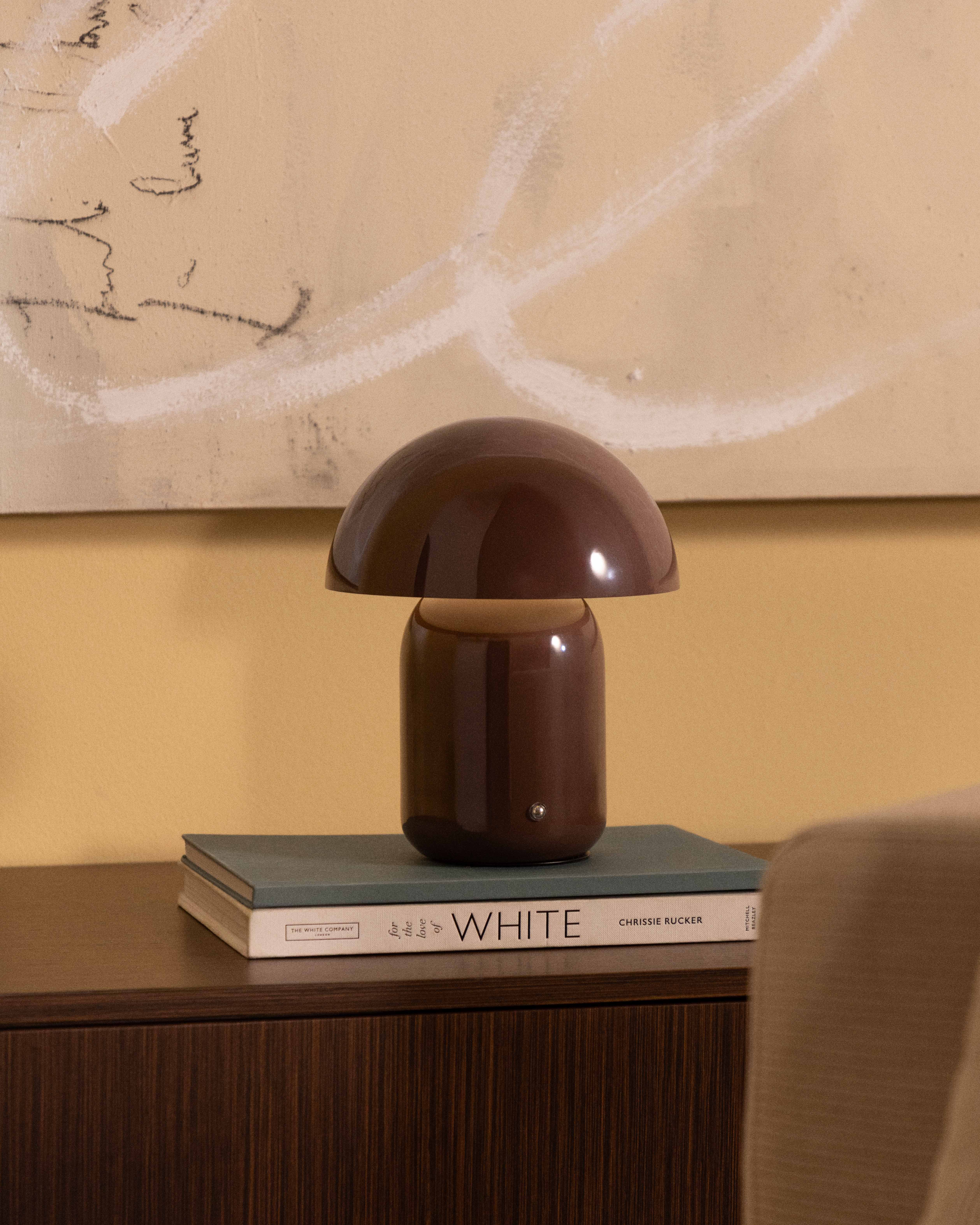 Wireless Dimmable LED Outdoor Table Lamp Cecilia, gallery image 2